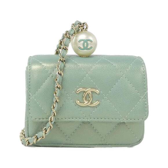 CHANEL Handbags - CHANEL Green Wallet